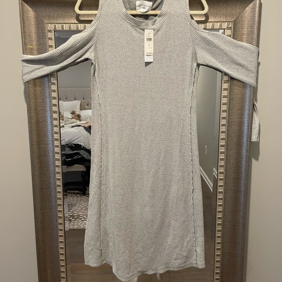 Anthropologie cold shoulder dress - Picture 1 of 4